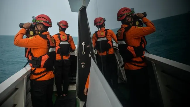 Pencarian 5 Jurnalis di Selat Sunda Dilanjutkan Pagi Ini