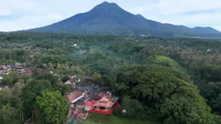 Pengusaha Rajin Bolak-balik ke Gunung Kawi, Sukses Jadi Konglomerat
