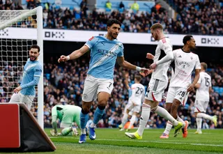Tottenham Hotspur Bidik Savinho dan Omar Marmoush dari Manchester City