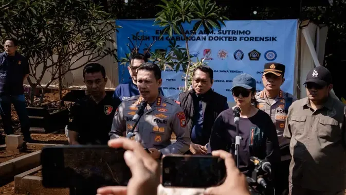 Proses Ekshumasi Jenazah Sutrimo dan Cara Kerja Tim Forensik
