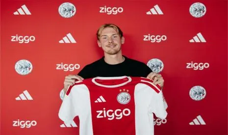 Detail Transfer Julian Brandt ke Ajax Amsterdam dari Borussia Dortmund