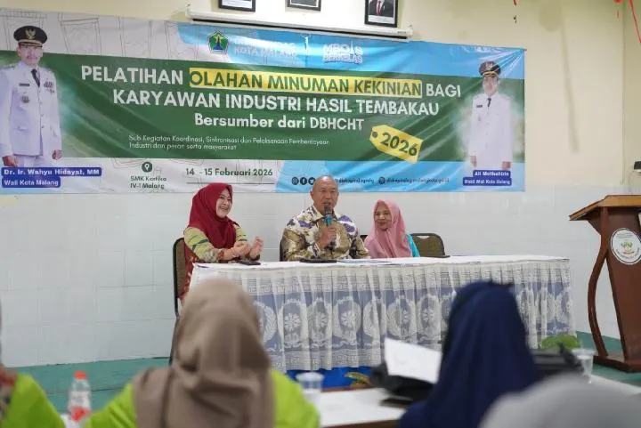 Dorong Kemandirian Ekonomi, Pemkot Malang Bekali Pekerja Industri Tembakau Keterampilan Pengolahan Ikan