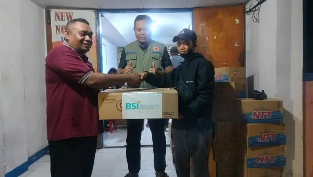 BSI Tiga Tahap Salurkan Bantuan ke 4.000 Lebih Penyintas Gempa di NTT & Flores