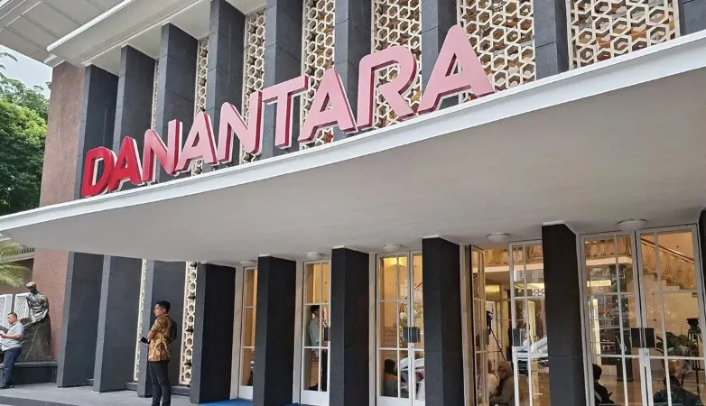 Rencana Pembangunan Pabrik Magnet Permanen dari Logam Tanah Jarang di Indonesia