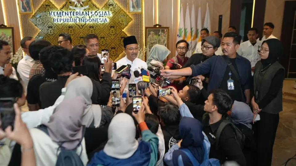 Gus Ipul Ajak Warga Aktif Perbaiki Data Penerima Bansos