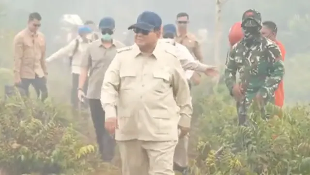 Presiden Prabowo Tinjau Kebakaran Hutan dan Lahan di Kubu Raya Kalimantan Barat, Rangkaian Agenda dan Arahan Penanganan Lapangan