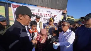 Kepala Bapanas dan Dirut Bulog Tinjau Langsung Bantuan Gempa Flores untuk Pastikan Ketersediaan Logistik