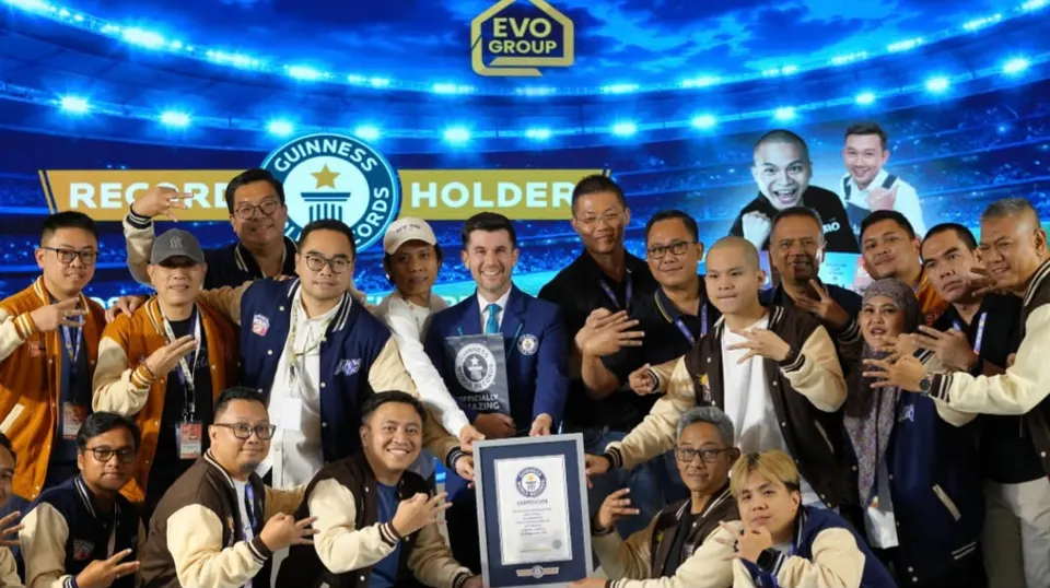 Penjualan 7.172 Pouch Makanan Kucing Halal Pecahkan Rekor Guinness World Records