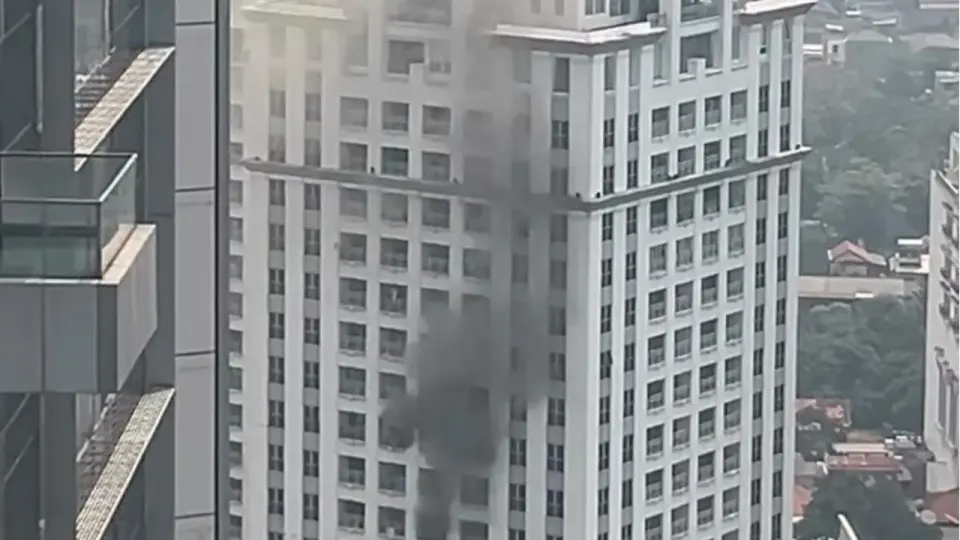 Cerita Evakuasi Korban Kebakaran Pavilium Pakai Skylift, 33 Penghuni Berhasil Diselamatkan