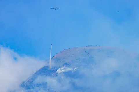 Penanganan Kebakaran Hutan di Taman Nasional Bromo Tengger Semeru