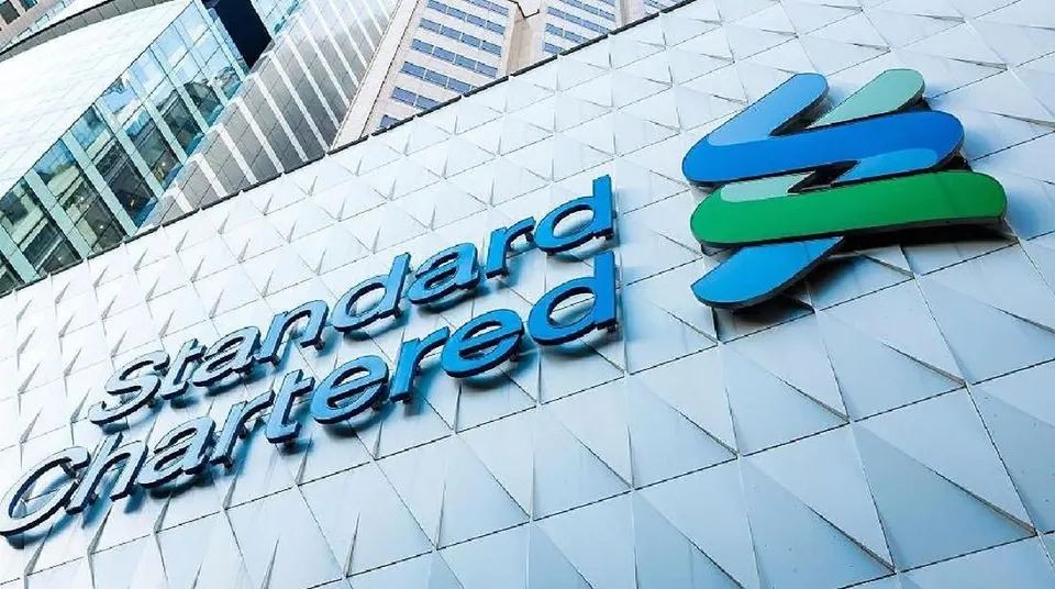Alasan di Balik Rencana PHK Massal Bank Global Standard Chartered