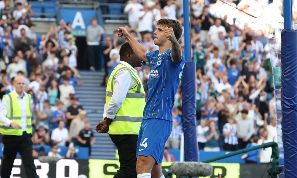 Brighton vs Leeds, Gol Perdana Luka Vuskovic Selamatkan The Seagulls