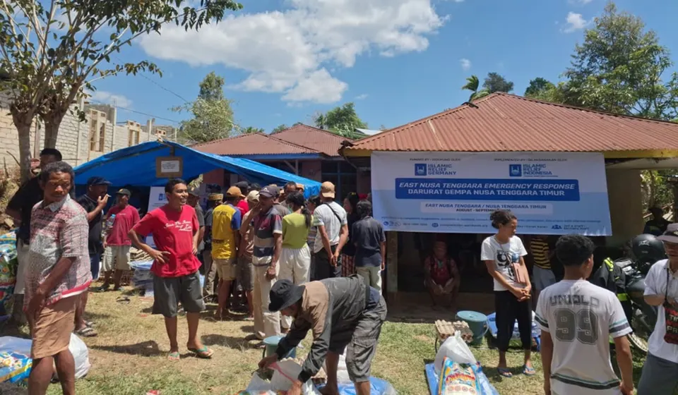 Islamic Relief Indonesia Salurkan Bantuan untuk Penyintas Gempa Manggarai NTT