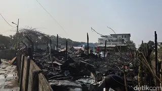 Kebakaran Bedeng di Kedoya Jakbar Padam, Sisakan Puing dan Hangus