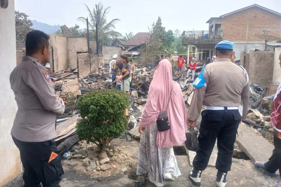 Kebakaran Hebat di Bungo Jambi, 9 Rumah Hangus dan 5 Lainnya Rusak