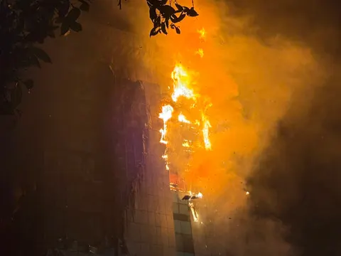 Kebakaran Kantor Bapenda DKI Jakarta di Jalan Abdul Muis Gambir