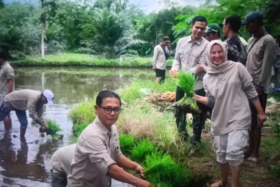 Penyaluran Bantuan Langsung Tunai Dana Desa untuk Penanganan Kemiskinan Ekstrem