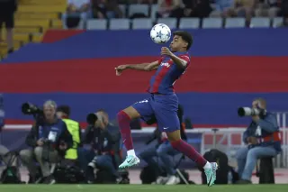 Jadwal Elche vs Barcelona LaLiga 2026 Tayang Live di Mana?