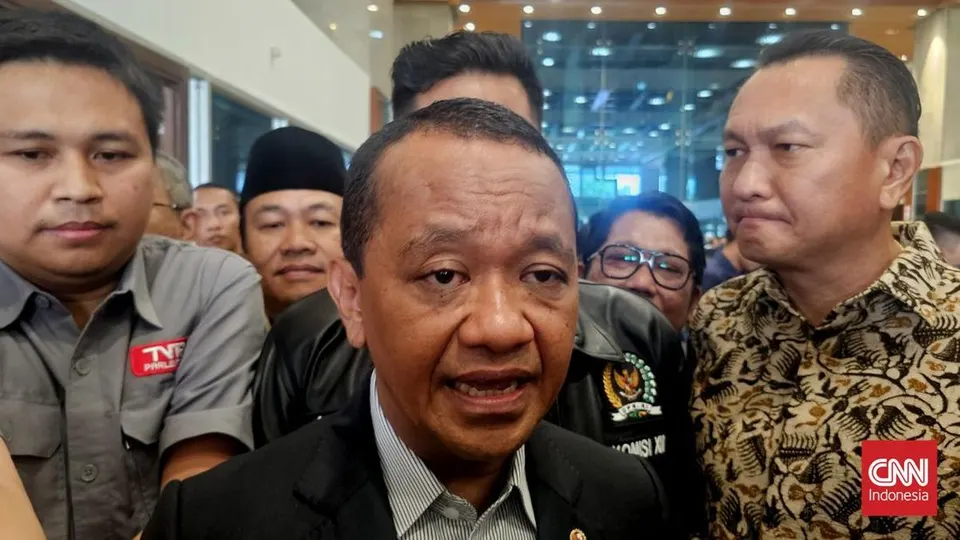 Siapkan Aturan Baru, Bahlil Minta Orang Kaya Tak Sedot BBM Subsidi