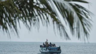 Anak Krakatau Erupsi Lagi Pagi Ini, Simak Detailnya