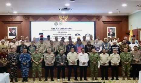 Kunjungi Kalimantan Selatan, Menko Polkam Djamari Chaniago Ingatkan Pejabat Jaga Amanah Rakyat