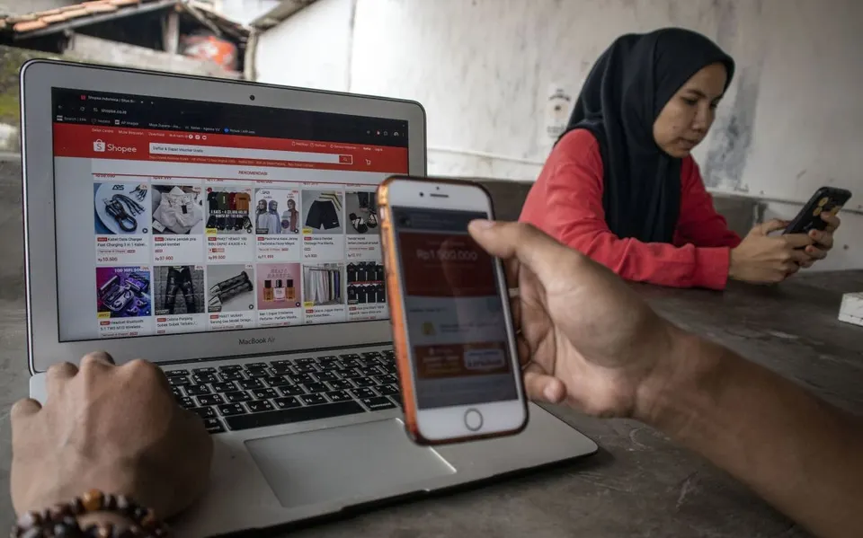 Ketentuan Batas Rasio Utang Pinjol OJK dan Dinamika Hukum Pembatasan Bunga Pindar