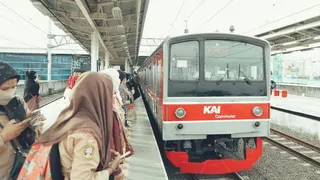 Sempat Berhenti Imbas Gempa, Perjalanan KRL Kembali Normal