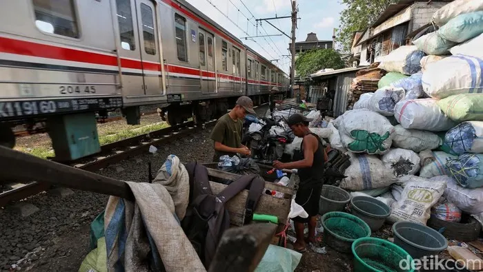 Angka Kemiskinan Berbeda dengan Versi Bank Dunia, BPS Buka Suara