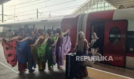 Bandara Husein Dibuka Kembali, KCIC Yakin Whoosh Tetap Diminati