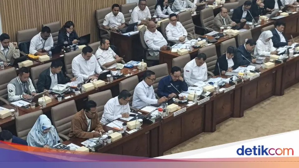 Ketentuan Tarif PPN 12 Persen dan Daftar Barang Kebutuhan Pokok Bebas Pajak