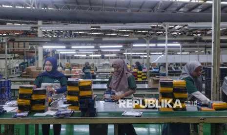 PMI Manufaktur Indonesia Kembali ke Zona Ekspansi, Tantangan dan Arah Pemulihan