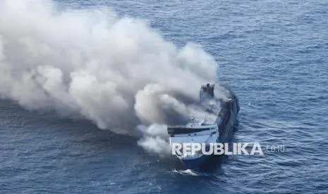 Prioritas Keselamatan Transportasi Laut Pascakebakaran KMP Mutiara Sentosa