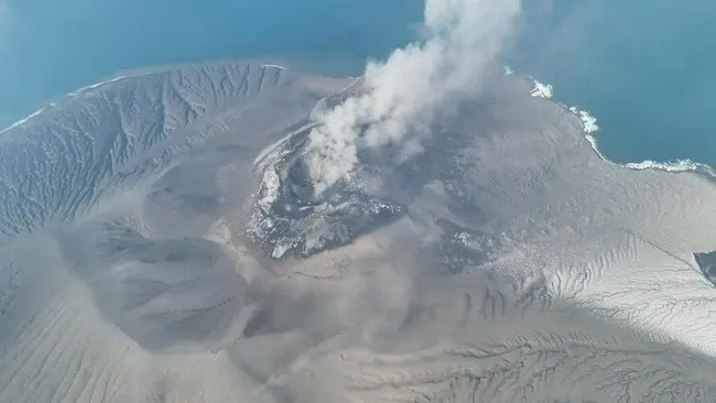 BMKG Jelaskan Potensi Sebaran Abu Vulkanik Gunung Anak Krakatau ke DIY dan Jateng