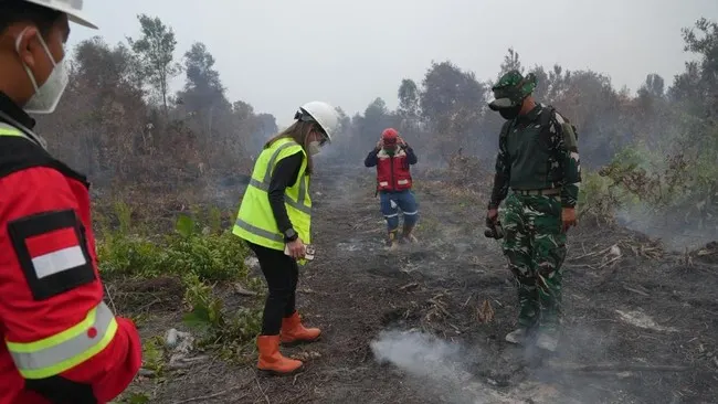 MIND ID Kerahkan 60 Personel Damkar Bersertifikat Tangani Karhutla di Mempawah
