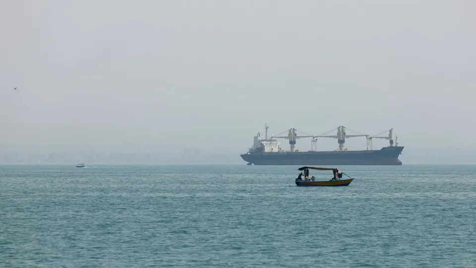 Krisis Jalur Pelayaran Global, Memahami Hambatan di Selat Hormuz hingga Terusan Panama