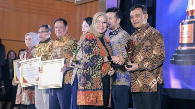 Pemprov Jateng Raih Penghargaan Layanan Investasi Terbaik di ALI 2026