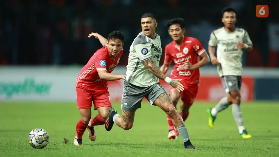 Dinamika Persaingan BRI Liga 1 2023/2024, Format Kompetisi, Perebutan Puncak Klasemen, dan Kemenangan Telak di Stadion Brawijaya