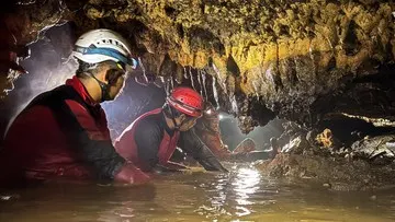 Upaya Merawat Sumber Air di Kedalaman Gua Keceme Gunungkidul