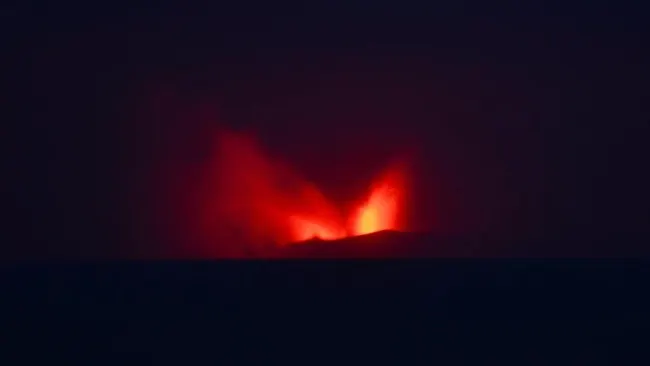 Cerita Warga Banten Alami Gempa Kecil saat Erupsi Anak Krakatau