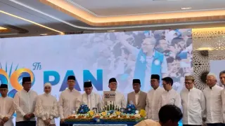 Zulhas Minta Kader PAN Potong Gaji Bantu Korban Gempa NTT dan Karhutla, Rincian Kebijakan dan Sasarannya