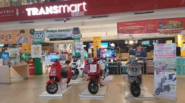 Promo Transmart Full Day Sale Jelang HUT ke-81 RI, Ada Diskon Hingga 50 Persen
